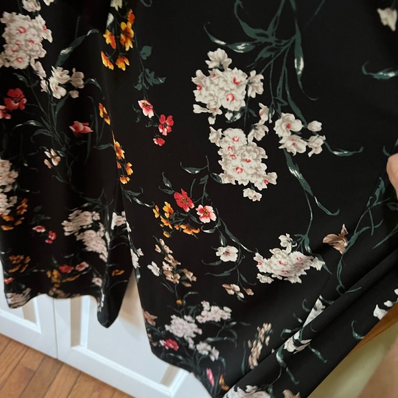 New jumper with pocket’s - Picture 7 of 7